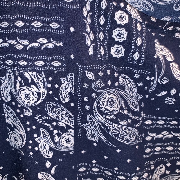 Camisole - Picture 2 of 3